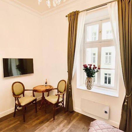 Kochanowskiego Apartment - Topolove Rooms & Apartments Krakow Dış mekan fotoğraf