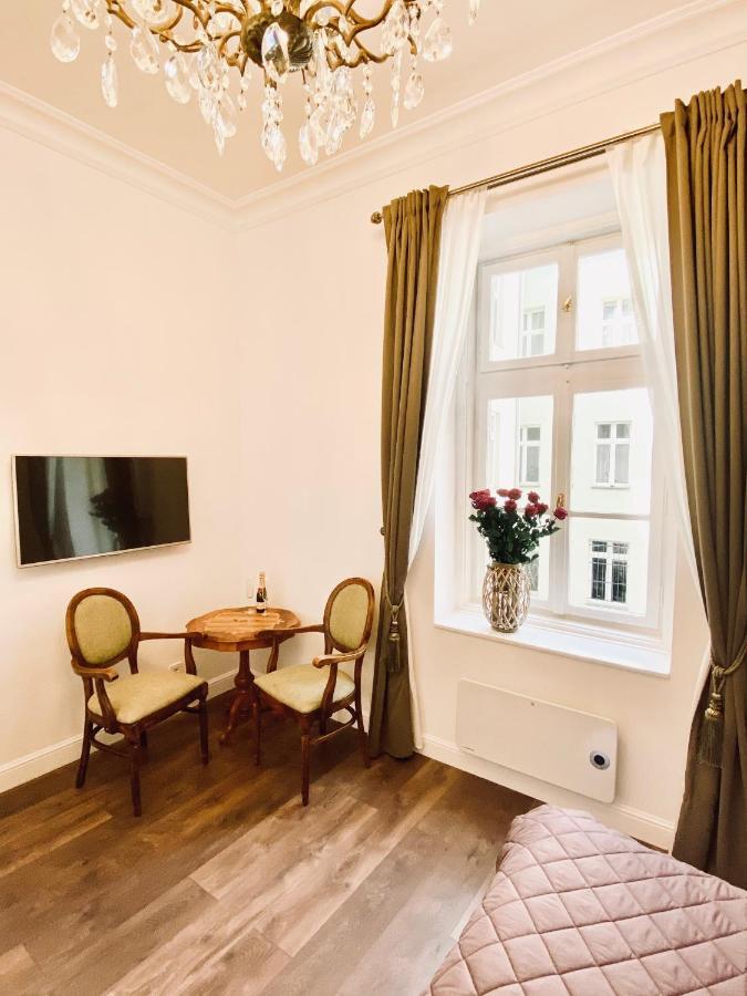 Kochanowskiego Apartment - Topolove Rooms & Apartments Krakow Dış mekan fotoğraf